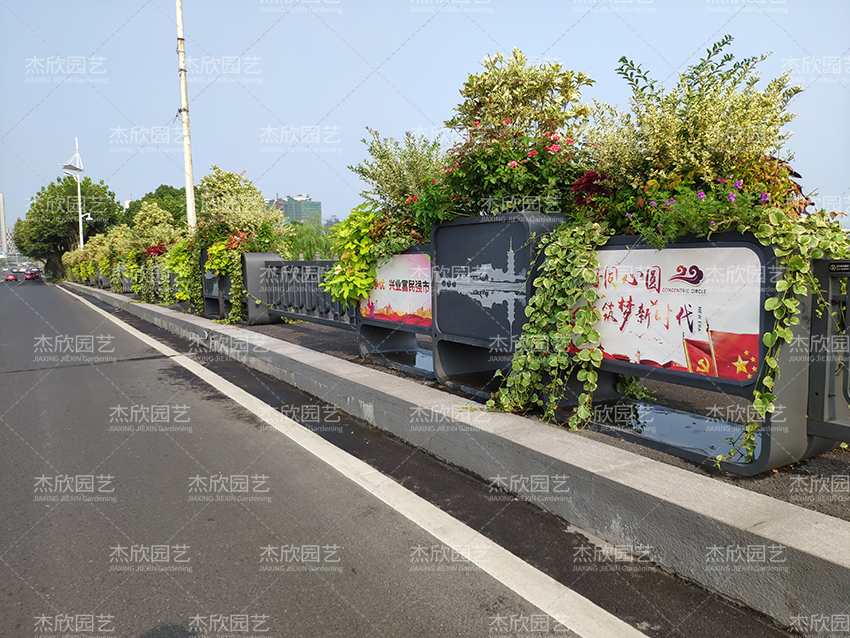 2021年護欄花箱新款